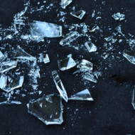 glass_pieces_break_debris